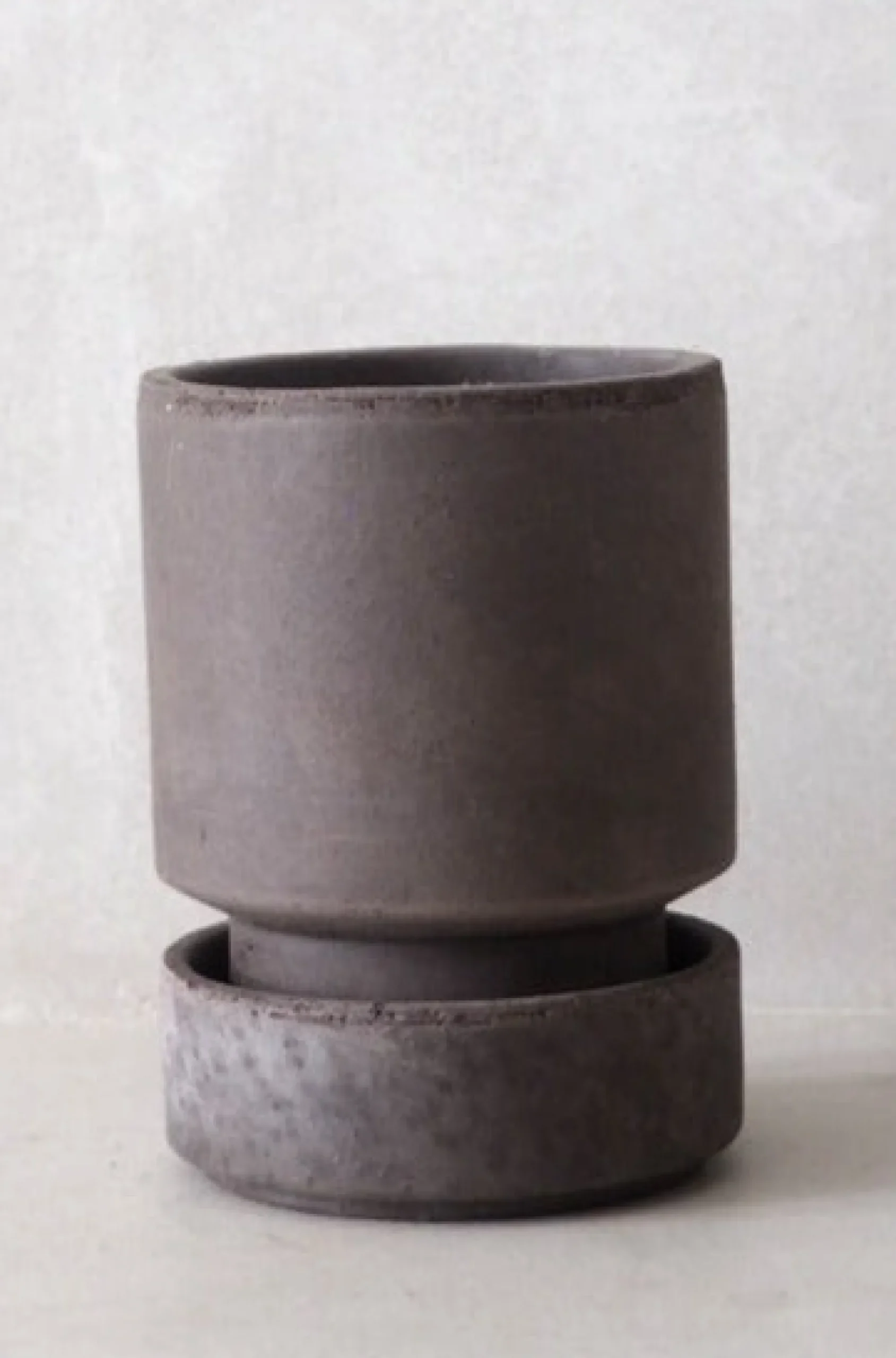 PLANT Hoff krukke, raw grey + raw grey underskål, gulvkrukke Best